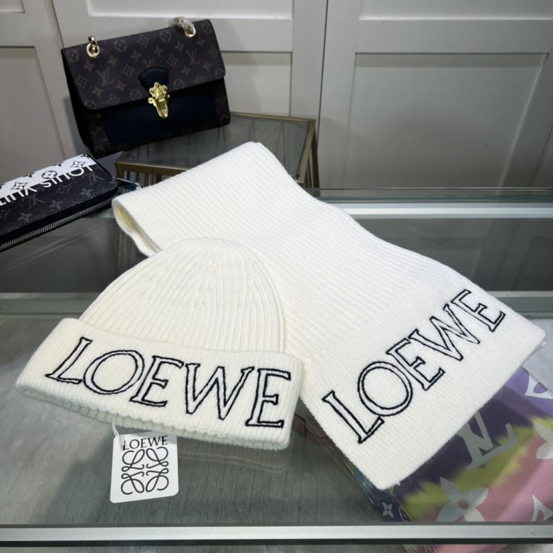 Loewe Caps Scarfs